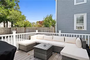250 Benefit St, Pawtucket, RI 02861 - Photo 26