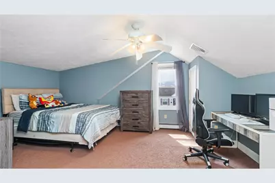 250 Benefit Street, Pawtucket, RI 02861 - Photo 18