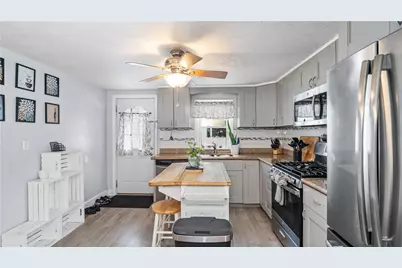 250 Benefit Street, Pawtucket, RI 02861 - Photo 4