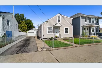 250 Benefit Street, Pawtucket, RI 02861 - Photo 2
