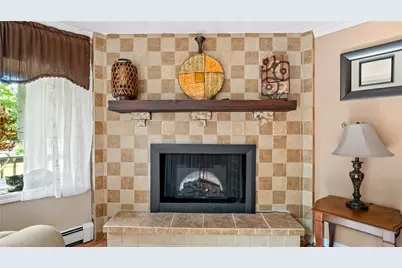 132 Davis Avenue, Cranston, RI 02910 - Photo 20