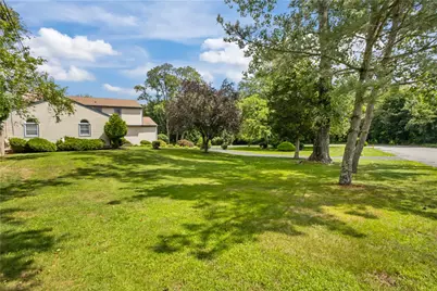 50 Countryside Drive, Cranston, RI 02921 - Photo 4