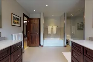 48 St George Ct, Warwick, RI 02888 - Photo 26