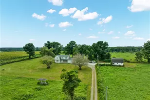 91 Wintechog Hill Rd, No Stonington, CT 06359 - Photo 22