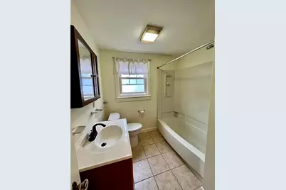 146 Lancaster Street, Providence, RI 02906 - Photo 14
