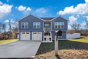 162 Bertenshaw Rd, Woonsocket, RI 02895 - Photo 2