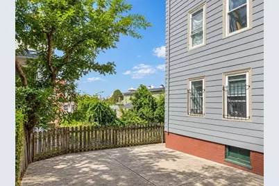 25 S Court Street, Providence, RI 02906 - Photo 32