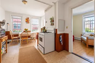 25 S Court St, Providence, RI 02906 - Photo 12