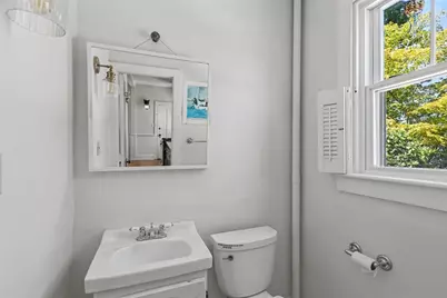 24 Russell Avenue, Newport, RI 02840 - Photo 22