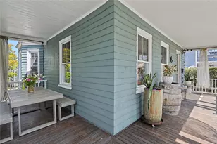 24 Russell Ave, Newport, RI 02840 - Photo 6