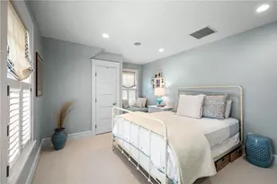 100 Longfellow Rd, Jamestown, RI 02835 - Photo 32