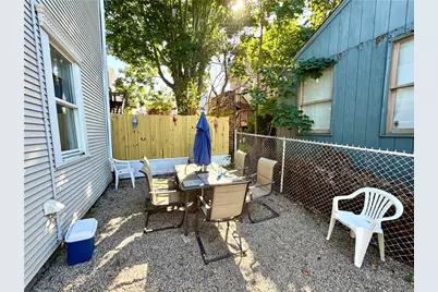 13 Holland Street #1, Newport, RI 02840 - Photo 22