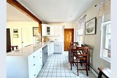 13 Holland Street #1, Newport, RI 02840 - Photo 6