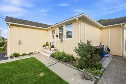 24 Borden Avenue, Johnston, RI 02919 - Photo 2