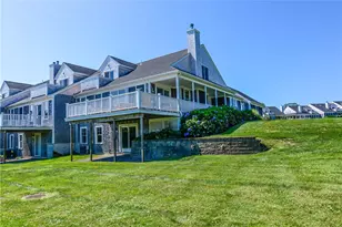 171 Ferry Landing Cir, Portsmouth, RI 02871 - Photo 2