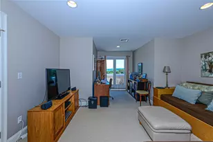 171 Ferry Landing Cir, Portsmouth, RI 02871 - Photo 30