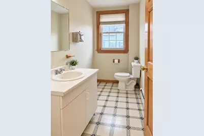1 Grove Avenue, East Providence, RI 02914 - Photo 14