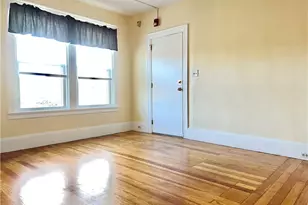 90 Spring St, Woonsocket, RI 02895 - Photo 10
