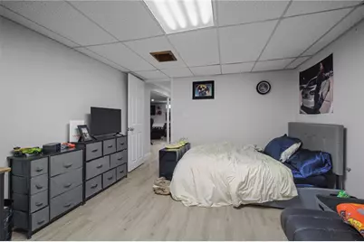10 Summit Avenue, Johnston, RI 02919 - Photo 22