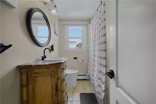 10 Summit Ave, Johnston, RI 02919 - Photo 10