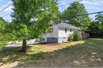 614 Bound Road, Woonsocket, RI 02895 - Photo 6