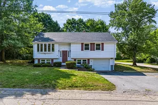614 Bound Rd, Woonsocket, RI 02895 - Photo 1