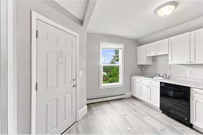 175 Walcott Street, Pawtucket, RI 02860 - Photo 34