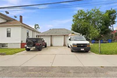 175 Walcott Street, Pawtucket, RI 02860 - Photo 2