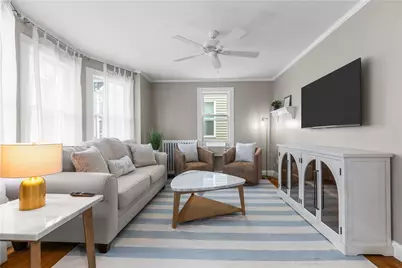 11 Ann Street, Newport, RI 02840 - Photo 4