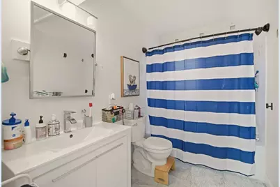 5 Division Street, Newport, RI 02840 - Photo 20