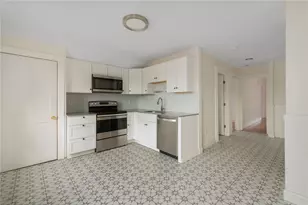 26 Hudson St, Providence, RI 02909 - Photo 22