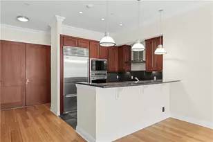341 Thames St, Bristol, RI 02809 - Photo 8