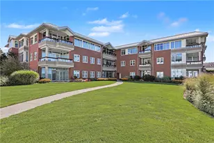 341 Thames St, Bristol, RI 02809 - Photo 4