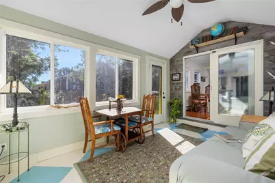 20 Samuel Rodman Street, South Kingstown, RI 02879 - Photo 28