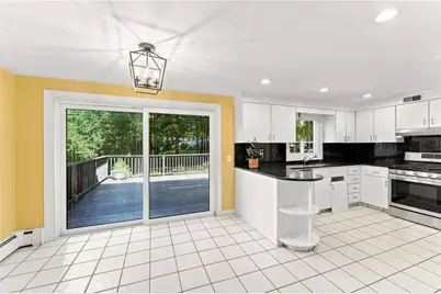33 Old Oak Drive, Warwick, RI 02886 - Photo 18