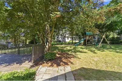 33 Old Oak Drive, Warwick, RI 02886 - Photo 4