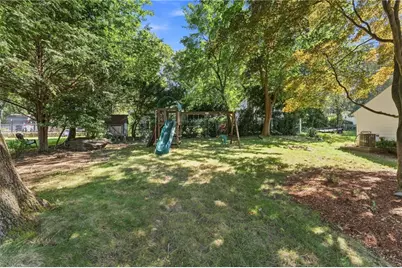 33 Old Oak Drive, Warwick, RI 02886 - Photo 6