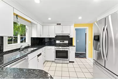 33 Old Oak Drive, Warwick, RI 02886 - Photo 20