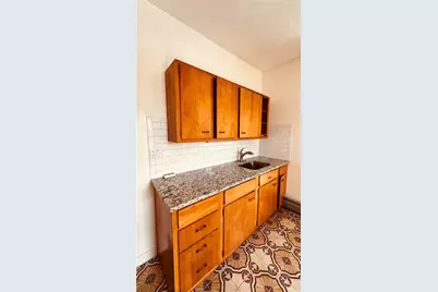 27 Baird Avenue, North Providence, RI 02904 - Photo 10