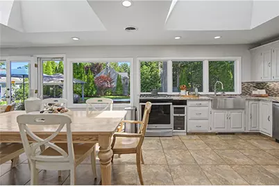 210 Wildflower Drive, Cranston, RI 02921 - Photo 12