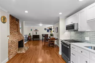 17 Bank St, Warwick, RI 02888 - Photo 8