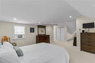 17 Bank St, Warwick, RI 02888 - Photo 18