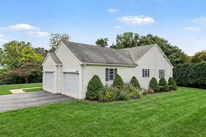 23 Valley Stream Drive, Cumberland, RI 02864 - Photo 2
