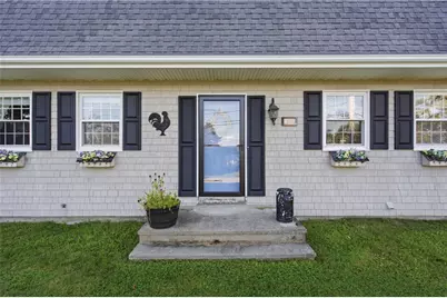 11 Linda Avenue, Portsmouth, RI 02871 - Photo 4