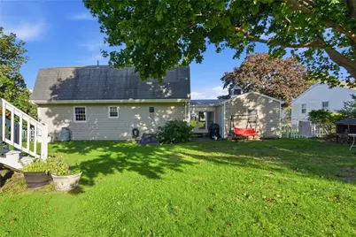 11 Linda Avenue, Portsmouth, RI 02871 - Photo 6