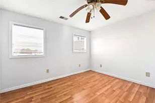 29 Glenwood Ave, Narragansett, RI 02882 - Photo 30