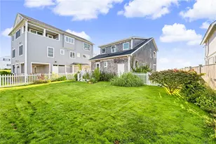 29 Glenwood Ave, Narragansett, RI 02882 - Photo 34