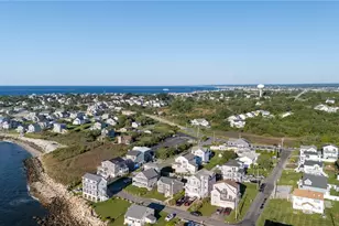 29 Glenwood Ave, Narragansett, RI 02882 - Photo 4