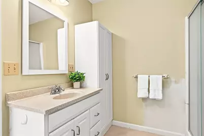 29 Glenwood Avenue, Narragansett, RI 02882 - Photo 20