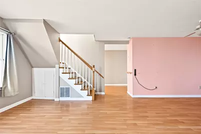 29 Glenwood Avenue, Narragansett, RI 02882 - Photo 18